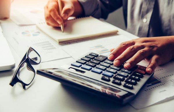 Cash flow resilience in uncertain trading conditions